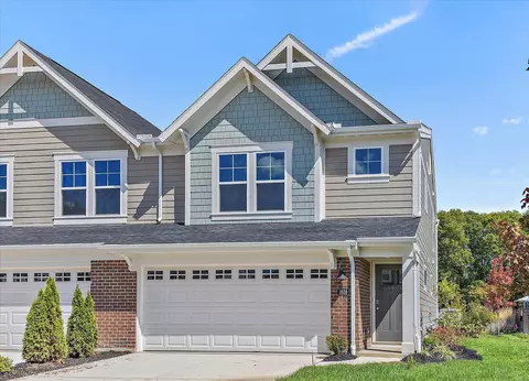 1638 Golden Clove Bnd #51B, Bellbrook, OH 45305