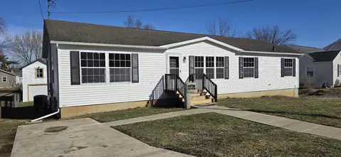 203 Cleveland Ave, Lancaster, OH 43130
