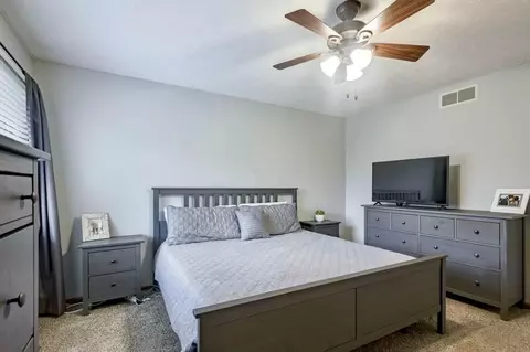 Bedroom - 13541 Magers Rd, Howard, OH 43028 photo 2 of 8