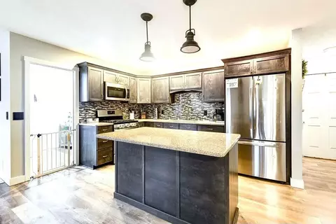 Kitchen - 13541 Magers Rd, Howard, OH 43028 photo 3 of 3