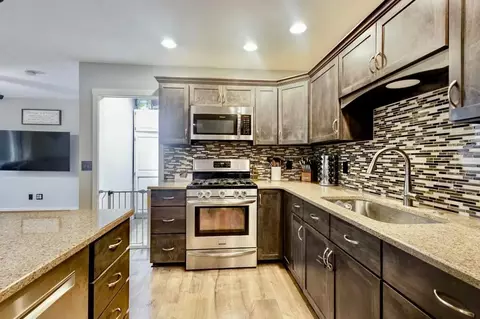 Kitchen - 13541 Magers Rd, Howard, OH 43028 photo 1 of 3