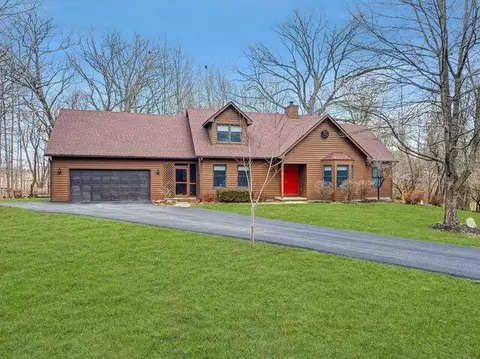 4296 Briarwood Dr, Urbana, OH 43078