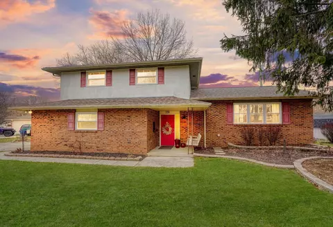 239 Dunbarton Rd, Columbus, OH 43230