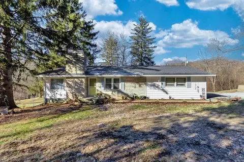 1361 N High St, Lancaster, OH 43130