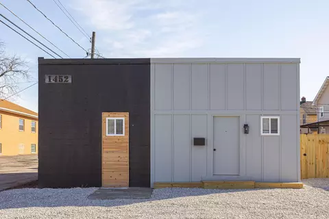 1452 Ann St, Columbus, OH 43207