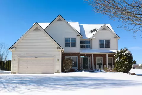 6028 Trent Ct, Lewis Center, OH 43035