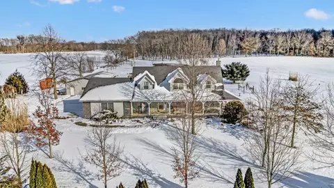 2551 Rome Corners Rd, Galena, OH 43021