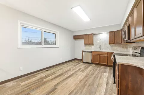 2936 N Gresham Rd, Columbus, OH 43204 photo 12