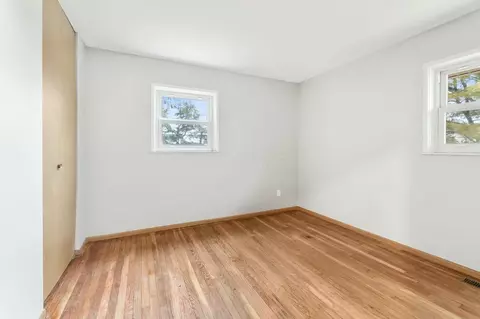 2936 N Gresham Rd, Columbus, OH 43204 photo 14
