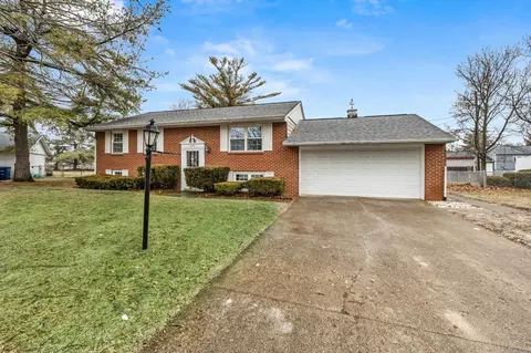 2936 N Gresham Rd, Columbus, OH 43204 photo 3