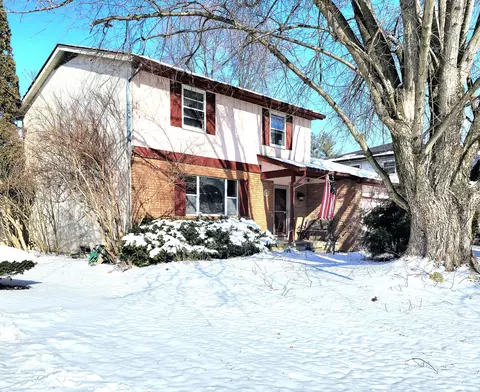 2208 Pine Knoll Ave, Columbus, OH 43229