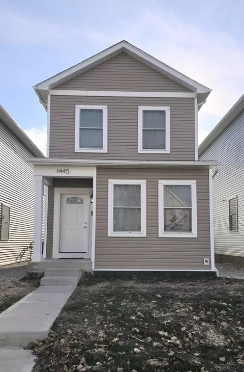 1445 Oak St, Columbus, OH 43205