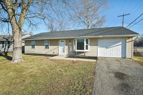 3230 Caralee Dr, Columbus, OH 43219