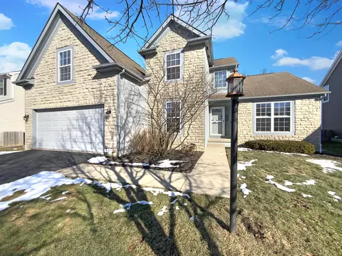 730 Streamwater Dr, Blacklick, OH 43004
