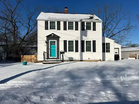 39 Summit St, Westerville, OH 43081