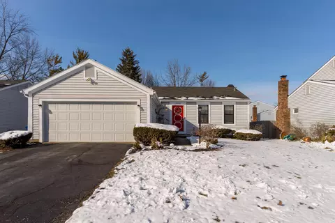 3774 Quail Hollow Dr, Columbus, OH 43228