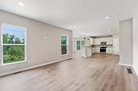 2360 Hannas Loop, Newark, OH 43055 photo 8