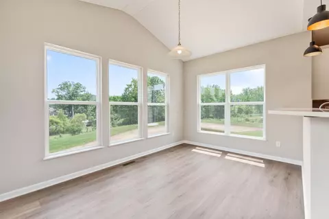 2360 Hannas Loop, Newark, OH 43055 photo 9