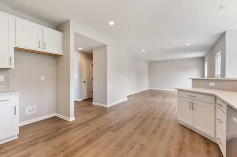 2360 Hannas Loop, Newark, OH 43055 photo 6