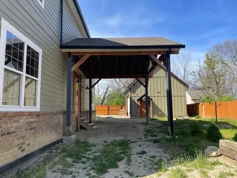2948 Main St, Urbancrest, OH 43123 photo 4