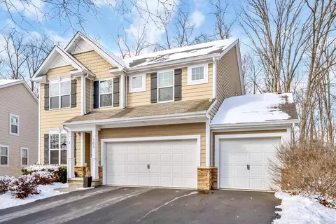 365 Seatrain Dr, Delaware, OH 43015