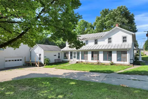 7106 Columbus Rd, Mount Vernon, OH 43050