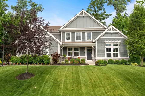 2343 Forestview Ln, Delaware, OH 43015