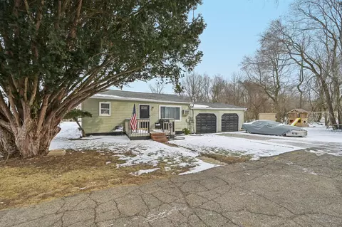 126 Norton Ave, Newark, OH 43055