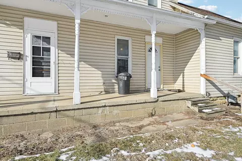 Exterior - 188 S 4th St, Newark, OH 43055 photo 1 of 4