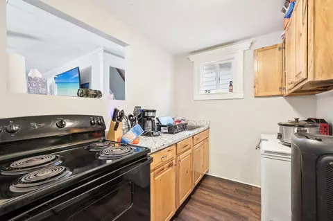 Kitchen - 188 S 4th St, Newark, OH 43055 photo 1 of 1