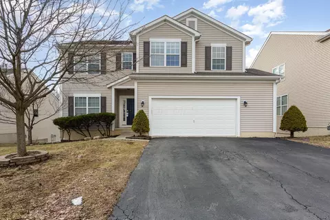 1115 Desert Willow Dr, Blacklick, OH 43004