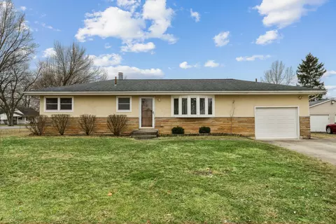 3195 Saxon Ct, Columbus, OH 43232