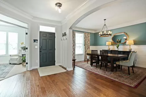 Entry Way - 351 Tipperary Loop, Delaware, OH 43015 photo 4 of 10