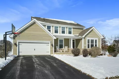 Exterior - 351 Tipperary Loop, Delaware, OH 43015 photo 2 of 12