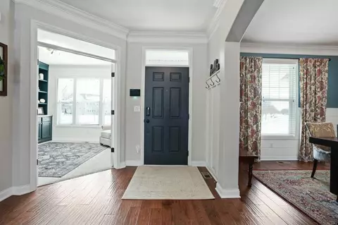 Entry Way - 351 Tipperary Loop, Delaware, OH 43015 photo 5 of 10