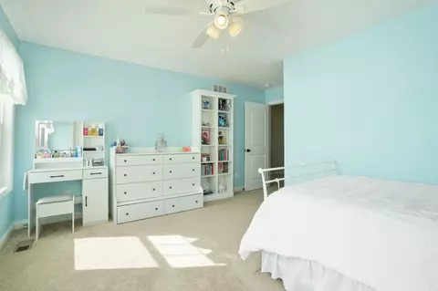 Bedroom - 351 Tipperary Loop, Delaware, OH 43015 photo 11 of 11