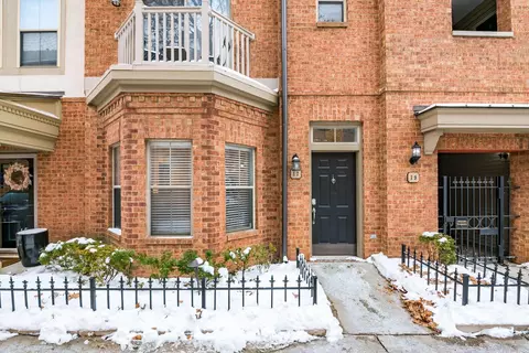 17 W Lincoln St, Columbus, OH 43215