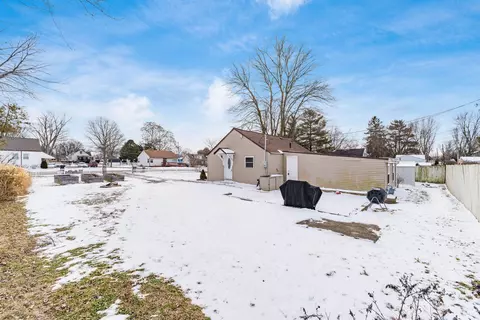 Exterior - 791 Westphal Ave, Columbus, OH 43213 photo 4 of 9