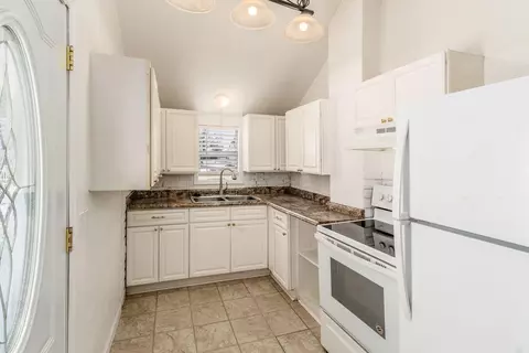 Kitchen - 791 Westphal Ave, Columbus, OH 43213 photo 1 of 2