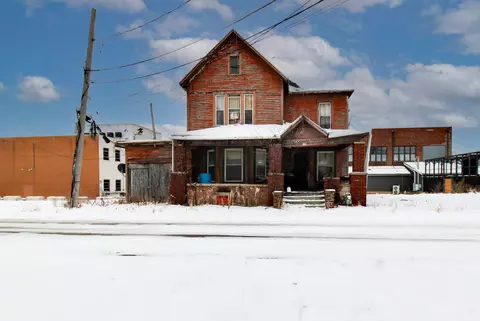 127 Canby Ct, Marion, OH 43302