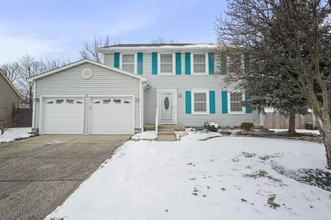 768 Pine Post Ln, Westerville, OH 43081