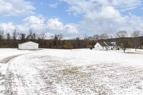 10843 Fairview Rd, Heath, OH 43056