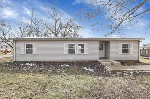 125 Cottage St, Lockbourne, OH 43137