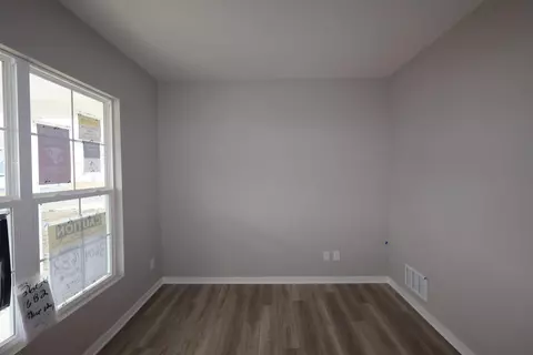 1682 Marie Way, Delaware, OH 43015 photo 4