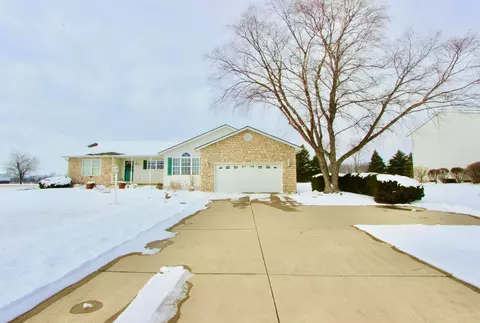 2967 Gooding Rd, Marion, OH 43302