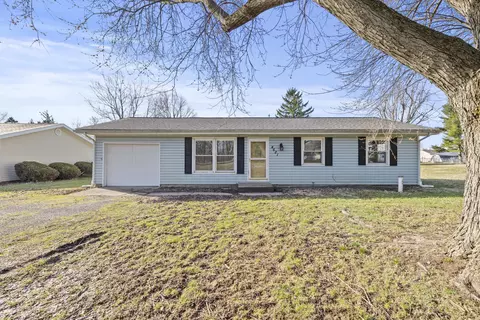 4621 Christine Dr, Huntsville, OH 43324