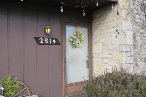 2814 Stonehenge Dr, Columbus, OH 43224