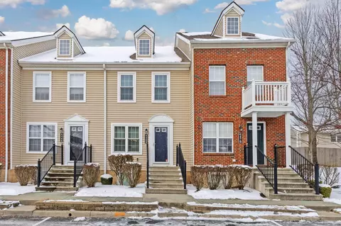 6468 Ash Rock Cir, Westerville, OH 43081
