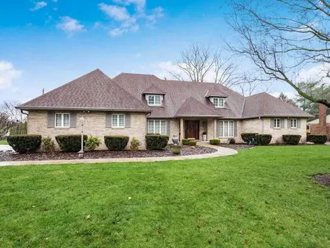 532 Old Farm Rd, Columbus, OH 43213