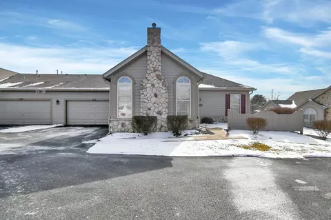 2227 William T Cir, Lancaster, OH 43130